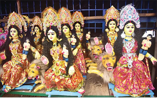 ଆଜି ପ୍ରଥମ ପାଳି ‘ଖୁଦୁରୁକୁଣି ଓଷା’: ଭାଇଙ୍କ ଶୁଭ ମନାସି ମଙ୍ଗଳାଙ୍କୁ ପୂଜିବେ ଭଉଣୀ