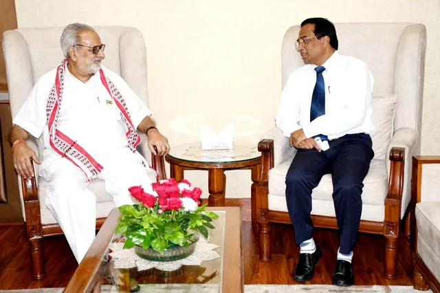 ରାଜ୍ୟପାଳଙ୍କୁ ସାକ୍ଷାତ କଲେ ଏମ୍ସ ଭୁବନେଶ୍ବର କାର୍ଯ୍ୟନିର୍ବାହୀ ନିର୍ଦ୍ଦେଶକ