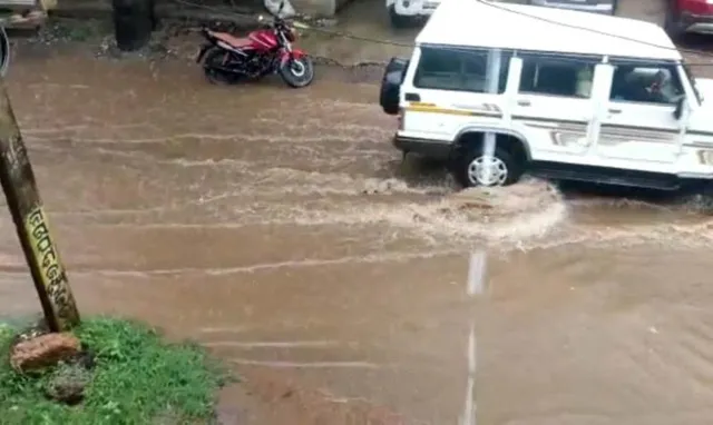 ତିନି ଦିନରେ ୪୦ ମିମି ବର୍ଷା, ସହର ଅବସ୍ଥା ଶୋଚନୀୟ
