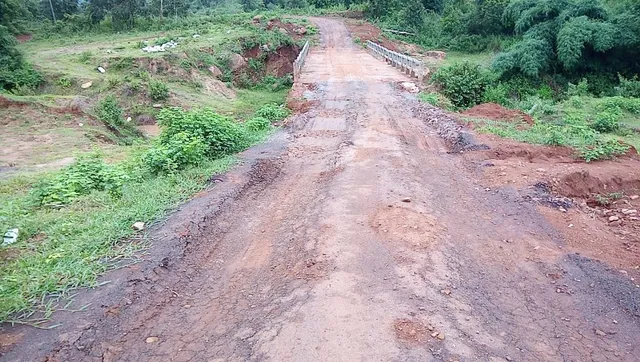 ପ୍ରଧାନମନ୍ତ୍ରୀ ସଡକ ଯୋଜନାରେ ବଡ ଦୁର୍ନୀତି: ଚିତ୍ରକୋଣ୍ଡା-କାଲିମେଳା ରାସ୍ତା ଶୋଚନୀୟ