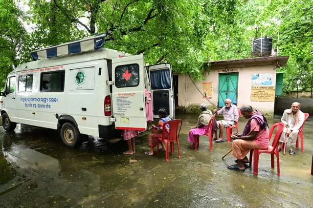 ଓଡ଼ିଶାର ଏହି ଜିଲ୍ଲାରେ ମୋବାଇଲ ମେଡିକାଲ ଭ୍ୟାନ ସୁବିଧା; ଲୋକଙ୍କୁ ଦୁଆର ମୁହଁରେ ମିଳୁଛି ମାଗଣାରେ ସ୍ୱାସ୍ଥ୍ୟ ସେବା