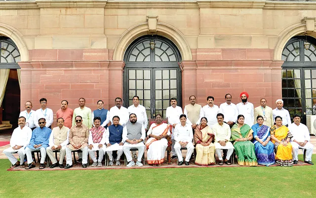 ରାଷ୍ଟ୍ରପତିଙ୍କୁ ଭେଟିଲେ ବିଧାୟକ ଦଳ