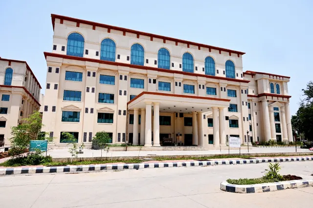 ସୁନ୍ଦରଗଡ଼ ସରକାରୀ ମେଡିକାଲ କଲେଜରେ ୧୦୦ ଏମବିବିଏସ୍‌ ସିଟ୍‌କୁ ମିଳିଲା ଅନୁମୋଦନ, ଚଳିତ ଶିକ୍ଷାବର୍ଷରୁ ପାଠପଢ଼ାକୁ ଅନୁମତି