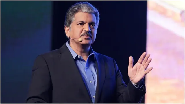 ଚା ବିକାଳିରୁ... ବାପାଙ୍କ ଯାତ୍ରା ବଖାଣିଥିବା ଯୁବକର ଟ୍ବିଟ୍‌ରେ ଏପରି ପ୍ରତିକ୍ରିୟା ରଖିଲେ ଆନନ୍ଦ ମହିନ୍ଦ୍ରା