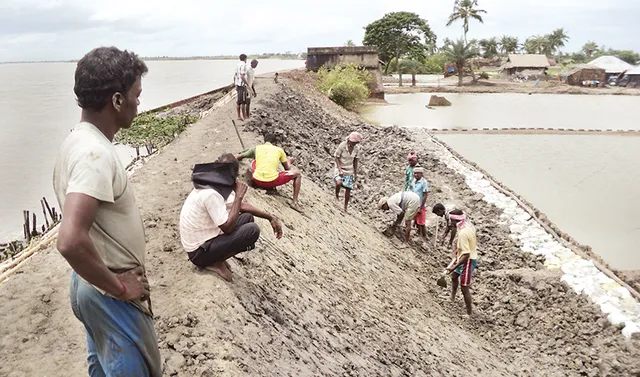 ସିଏଜି ସ୍ୱତନ୍ତ୍ର: ଆଡ଼ିବନ୍ଧ ନିର୍ମାଣରେ ଅଯଥା ଖର୍ଚ୍ଚ