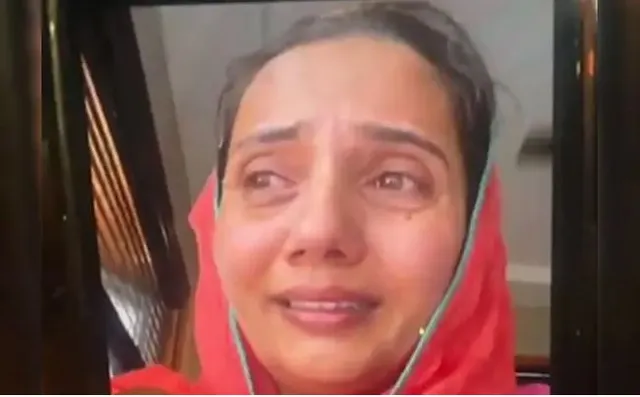 ବାପା..ମତେ କ୍ଷମା କରିଦିଅ, ମୁଁ ଆଉ ସହିପାରୁନି ! ଇନଷ୍ଟାଗ୍ରାମରେ ଭିଡିଓ ପୋଷ୍ଟ କରି ଆମେରିକାରେ ଜୀବନ ହାରିଲେ ମହିଳା