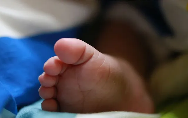 ଫୁଟନ୍ତା ପାଣିରେ ବୁଡ଼ାଇ ପ୍ରେମିକାର ପୁଅକୁ ହତ୍ୟା