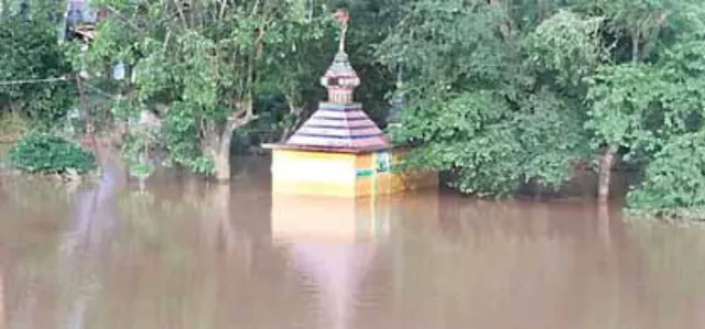 ବିପଦ ସଙ୍କେତ ଉପରେ ବୈତରଣୀ, ଦଶରଥପୁରକୁ ଭରସା ବାଲିବସ୍ତା