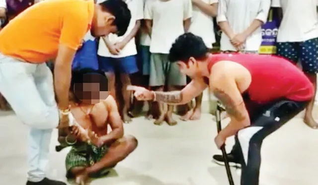 ଦିବ୍ୟାଙ୍ଗଙ୍କୁ ମାଡ଼ ମାରି ପାଦ ଚଟାଇଲେ