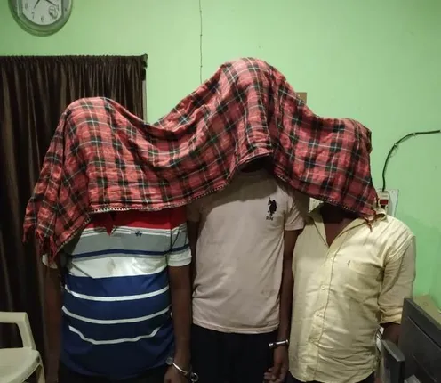 ୧.୨୦ଲକ୍ଷ ଟଙ୍କାର ବ୍ରାଉନସୁଗାର ଜବତ, ୩ ଗିରଫ