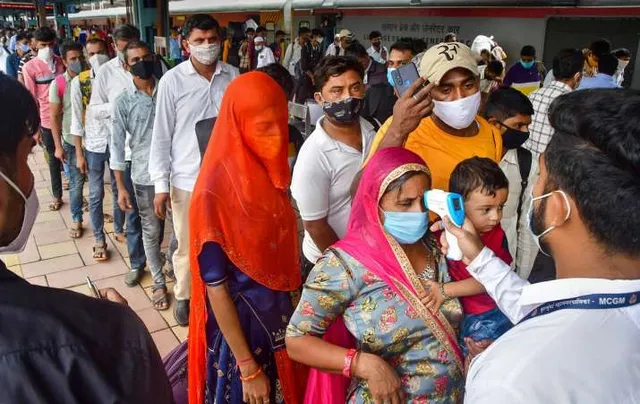 ୨ ଦିନ ଧରି ଦେଶରେ କୋଭିଡ୍‌-୧୯ ଦୈନିକ ସଂକ୍ରମଣ ୧୬ ହଜାର ଉପରେ; ହ୍ରାସ ପାଉଛି ସକ୍ରିୟ ସଂକ୍ରମଣ ସଂଖ୍ୟା