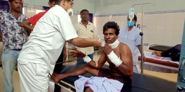 ବେକ ଓ ଦୁଇ ହାତ କାଟି ଯୁବକଙ୍କ ଆତ୍ମହତ୍ୟା ଉଦ୍ୟମ, ଗୁରୁତର ଅବସ୍ଥାରେ ହସ୍ପିଟାଲ୍‌ରେ ଭର୍ତ୍ତି