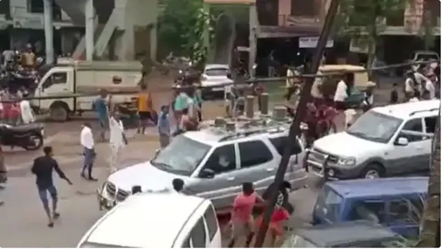 ବିହାର ମୁଖ୍ୟମନ୍ତ୍ରୀଙ୍କ କାରକେଡ ଉପରକୁ ପଥରମାଡ଼, ୩ରୁ ୪ଟି ଗାଡିର ଭାଙ୍ଗିଲା କାଚ