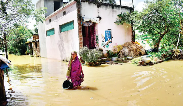 କୁଆଖାଇ, କୁଶଭଦ୍ରା ଓ ଭାର୍ଗବୀ ଟଳମଳ: ଜଳଘେରରେ ୫୦ ଗାଁ, ଆଶ୍ରୟସ୍ଥଳୀରେ ୩ ଶହ