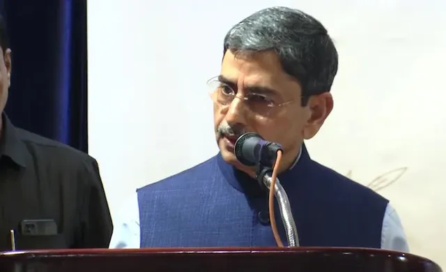 ବନ୍ଧୁକ ବ୍ୟବହାରକାରୀଙ୍କୁ ବନ୍ଧୁକରେ ଦମନ କରାଯିବା ଉଚିତ: ତାମିଲନାଡୁ ରାଜ୍ୟପାଳ