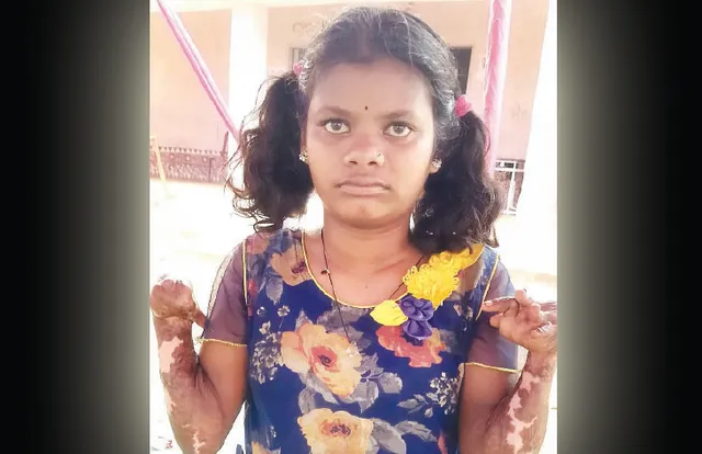 ଝିଅର ପାଠପଢ଼ା ପାଇଁ ମା’ର କୋହଭରା ନିବେଦନ: ‘ନିରାଶା’କୁ ନିରାଶ କରନି, ପଢ଼ିବାକୁ ସୁଯୋଗ ଦିଅ