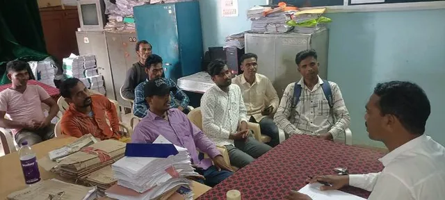 ବିକ୍ଷୋଭ ପାଇଁ ଖୋର୍ଦ୍ଧା ଜିଲ୍ଲାରୁ ୪ ହଜାର ଏନ୍‌ପିଏସ୍‌ ଶିକ୍ଷକ ସମୂହ ଛୁଟିରେ