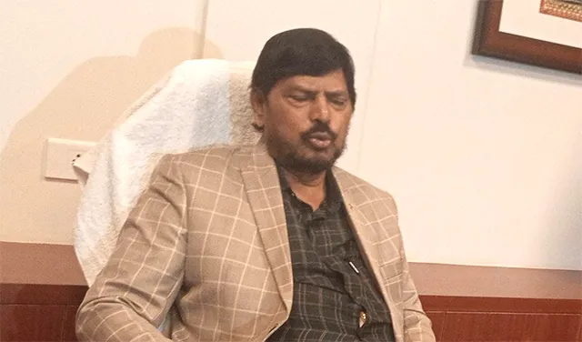 ଅନ୍ୟ ଜାତିରେ ବାହା ହେଲେ ମୁଖ୍ୟମନ୍ତ୍ରୀ ସରକାରୀ ଚାକିରି ଦିଅନ୍ତୁ: ଅଠାୱଲେ