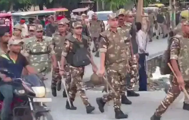 ନଏଡ଼ାରେ ଉତ୍ତେଜନା, ୪୦୦୦ ପୁଲିସ ମୁତୟନ