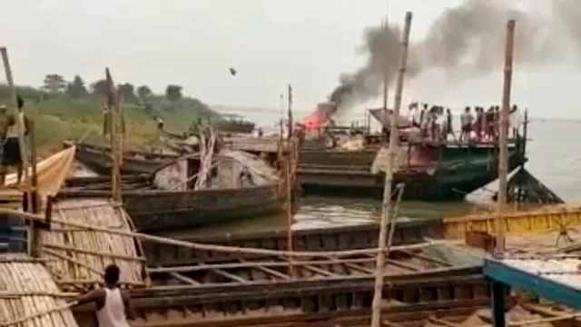 ଡଙ୍ଗାରେ ରୋଷେଇ କରୁଥିବା ବେଳେ ଫାଟିଲା ସିଲିଣ୍ଡର, ୪ଜଣଙ୍କ ମୃତ୍ୟୁ