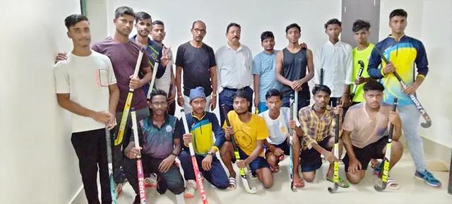 ୨୦ ବର୍ଷ ପରେ ପଡ଼ିଆକୁ ଓହ୍ଲାଇବ ବାଲେଶ୍ବର ହକି ଟିମ୍‌