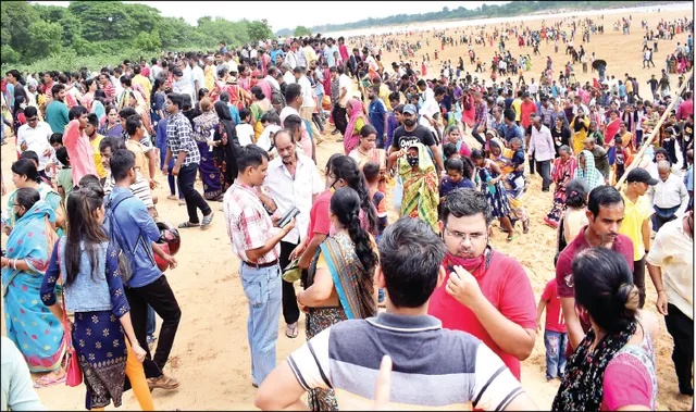 ରୋମାଞ୍ଚ ଭରିଲା ‘ସୂର୍ଯ୍ୟକିରଣ’