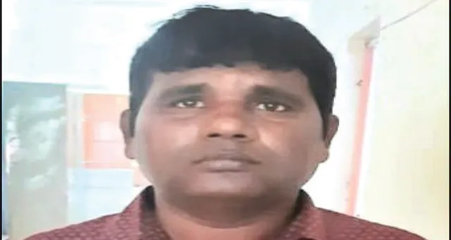 କନିଷ୍ଠ ଯନ୍ତ୍ରୀଙ୍କ ଘରେ ଭିଜିଲାନ୍‌ସ ଚଢ଼ଉ, ୫୦ ହଜାର ନେବା ବେଳେ ଧରା ପଡ଼ିଗଲେ