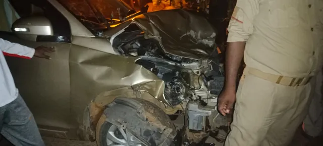 ଚାରି ଗାଈଙ୍କ ଜୀବନ ନେଲା ଗାଡ଼ିଚାଳକ