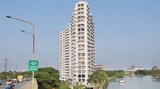 କୋଷ୍ଟାଲ ଜୋନ ନିୟମ ଉଲ୍ଲଂଘନ: କେରଳରେ ୨୦୦ କୋଟିର ସପ୍ତତାରକା ହୋଟେଲ ଭଙ୍ଗାଯିବ