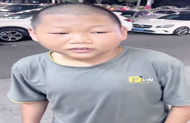 କାଳ ହେଲା ଶିଶୁ ସୁଲଭ ଚେହେରା