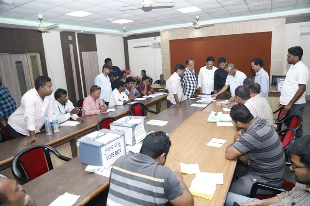 କେନ୍ଦ୍ରୀୟ ପୂଜା କମିଟି ନିର୍ବାଚନ ଶେଷ; ବିରାଜ ସମ୍ପାଦକ ଓ ଆଲୋକ କୋଷାଧ୍ୟକ୍ଷ ନିର୍ବାଚିତ