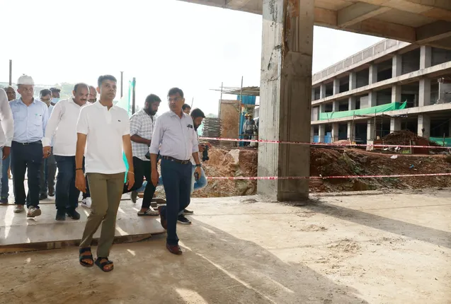 ବରମୁଣ୍ଡା ଅନ୍ତଃରାଜ୍ୟ ବସ ଟର୍ମିନାଲ ୨୦୨୩ ମାର୍ଚ୍ଚ ସୁଦ୍ଧା କାର୍ଯ୍ୟକ୍ଷମ କରିବାକୁ ନିର୍ଦେଶ