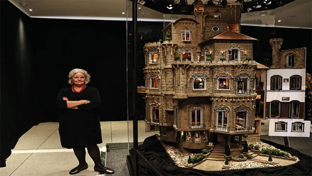 ନୂଆ ସମୟ ନୂଆ କଥା - ଦାମୀ ଡଲ୍‌ ହାଉସ୍‌