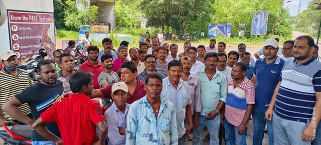 ୧୧ ଦିନ ହେଲା  ମେସ୍କୋ କାରଖାନା ସମ୍ମୁଖରେ ଶ୍ରମିକଙ୍କ ଧାରଣା