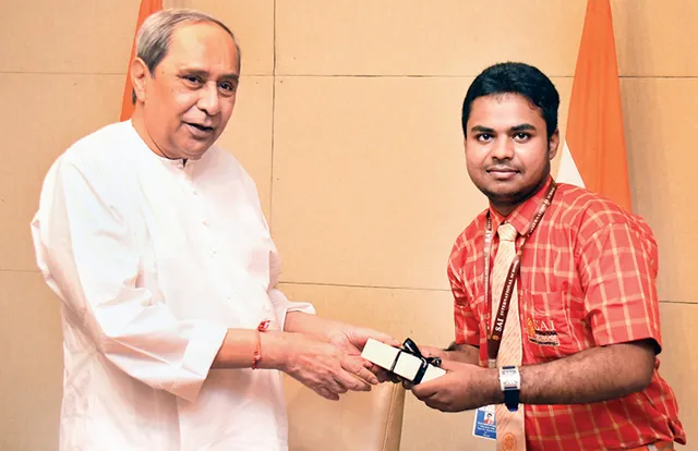 ନିଟ୍‌-ୟୁଜି ଓଡ଼ିଶା ଟପର୍‌ଙ୍କୁ ସମ୍ବର୍ଦ୍ଧିତ କଲେ ମୁଖ୍ୟମନ୍ତ୍ରୀ