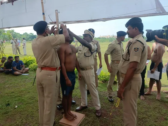 ଅବକାରୀ କନ୍‌ଷ୍ଟେବଳ ଓ ବନରକ୍ଷୀ ଶାରୀରିକ ଦକ୍ଷତା ପରୀକ୍ଷା ଆରମ୍ଭ