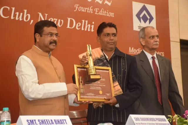 ପ୍ରଶାନ୍ତଙ୍କୁ ଓଡିଶା ସାମ୍ବାଦିକତା ପୁରସ୍କାର