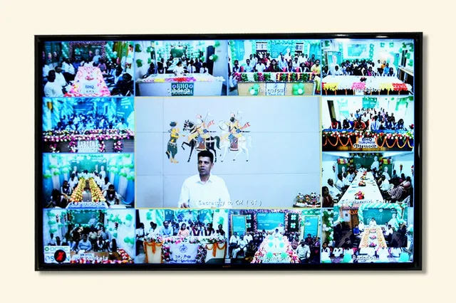 ‘ହାଇସ୍କୁଲ ରୂପାନ୍ତରଣ’ କାର୍ଯ୍ୟକ୍ରମର ସମୀକ୍ଷା: ଛାତ୍ରଛାତ୍ରୀମାନଙ୍କ ଭବିଷ୍ୟତର ସ୍ୱପ୍ନ ବିଷୟରେ ପଚାରି ବୁଝିଲେ ୫ଟି ସଚିବ