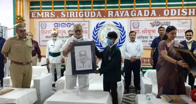 ‘ହୃଦୟର ଭାଷାକୁ ବୁଝ, ସୂର୍ଯ୍ୟ ଭଳି ଚମକ’: ରାଜ୍ୟପାଳ