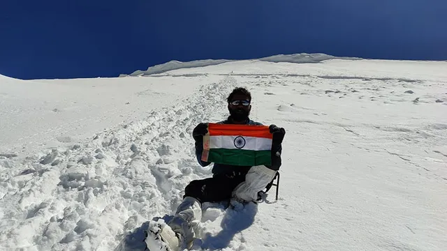 ମାଉଣ୍ଟ ସତୋପନ୍ଥ ଚଢ଼ିଲେ ସତ୍ୟବ୍ରତ