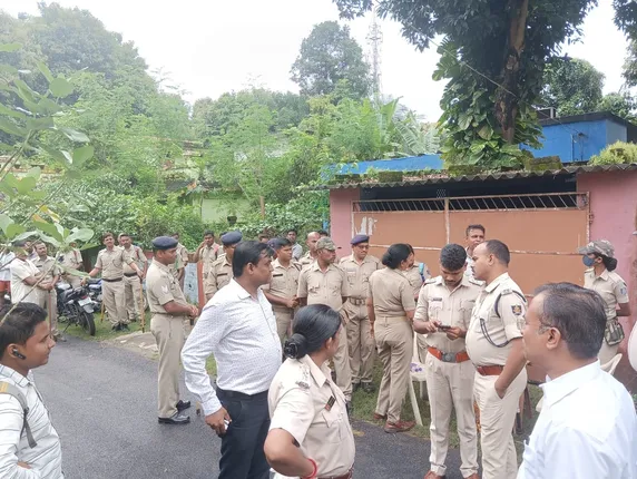 ଶେଷରେ ଜବରଦଖଲମୁକ୍ତ ହେଲା ଆର୍‌ଏସ୍‌ପି କ୍ବାର୍ଟର, ସୁପ୍ରିମକୋର୍ଟଙ୍କ ନିର୍ଦ୍ଦେଶ ପରେ ଛାଡ଼ୁନଥିଲେ