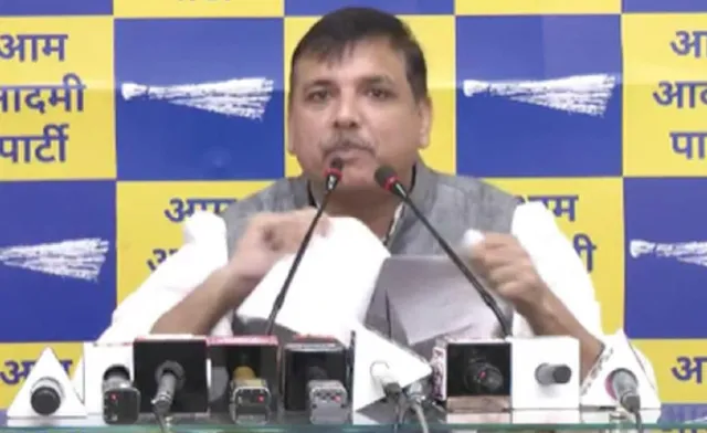 ‘ଚୋରଙ୍କୁ ଆମେ ଡରିନୁ’: ଉପରାଜ୍ୟପାଳଙ୍କ ମାନହାନି ନୋଟିସ୍‌କୁ ଚିରିଦେଲେ ଆପ୍ ନେତା ସଞ୍ଜୟ ସିଂହ