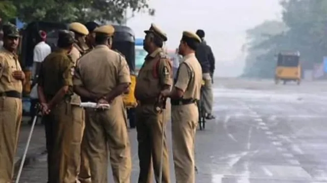 ଟ୍ରାକ୍ଟର୍ ଚଢ଼ାଇ ଅନ୍ତଃସତ୍ତ୍ବା ମହିଳାଙ୍କୁ ମାରିଦେଲେ ଋଣ ଆଦାୟ ପାଇଁ ଆସିଥିବା ‘ଫାଇନାନ୍ସ୍’ କମ୍ପାନିର କର୍ମଚାରୀ