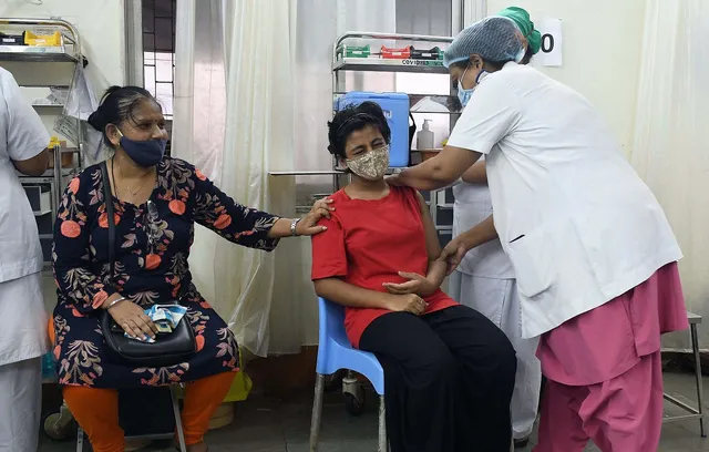 ୬ ହଜାର ତଳେ ଦେଶର ଦୈନିକ କୋଭିଡ୍‌-୧୯ ସଂକ୍ରମଣ, ୪୯ ହଜାର ତଳେ ସକ୍ରିୟ ଆକ୍ରାନ୍ତଙ୍କ ସଂଖ୍ୟା