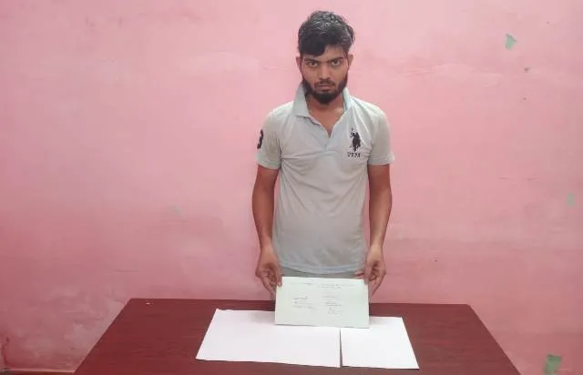 ଖଣ୍ଡଗିରି ପାହାଡ଼ ନିକଟରୁ ୧୩ ଗ୍ରାମ୍‌ର ବ୍ରାଉନ୍‌ସୁଗାର ଜବତ, ଯୁବକ ଗିରଫ