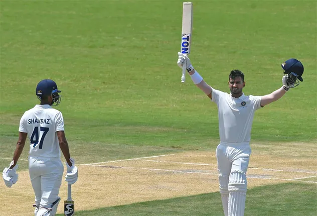 ଦଲିପ୍‌ ଟ୍ରଫି କ୍ବାର୍ଟର ଫାଇନାଲ୍‌: ରାହାଣେ, ଜୟସ୍ବାଲଙ୍କ ଦ୍ବିଶତକ; ପଶ୍ଚିମାଞ୍ଚଳର ବିଶାଳ ସ୍କୋର୍‌