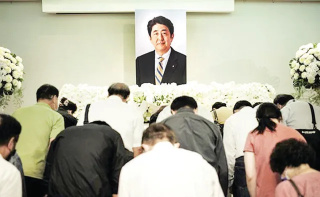 ସିଞ୍ଜୋ ଆବେଙ୍କ ଅନ୍ତ୍ୟେଷ୍ଟି ଖର୍ଚ୍ଚ ରାଣୀ ଏଲିଜାବେଥଙ୍କୁ ଟପିବ