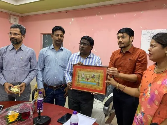 ସୂରଜ ପଟ୍ଟନାୟକ ସ୍ବତନ୍ତ୍ର ଭୂଅର୍ଜନ ଅଧିକାରୀ,  ରାଜକିଶୋର ଦାଶଙ୍କୁ ବିଡିଓ ଦାୟିତ୍ବ