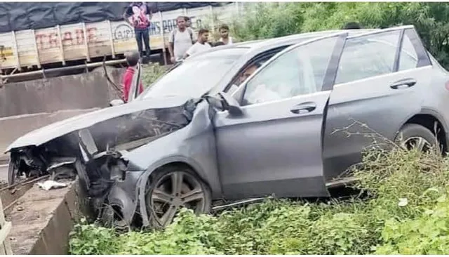 ଏହି ତିନିଟି ଭୁଲ ନ କରିଥିଲେ ବଞ୍ଚିଯାଇଥାନ୍ତେ ସାଇରସ