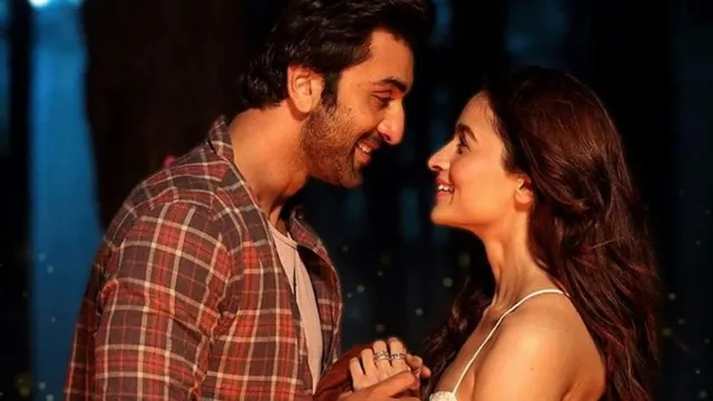 ଆସିଲା ‘ବ୍ରହ୍ମାସ୍ତ୍ର’ର ୧୦ ଦିନର ବକ୍ସ ଅଫିସ୍‌ କଲେକ୍ସନ, ‘କାଶ୍ମୀର ଫାଇଲ୍ସ’କୁ ଦେଉଛି ଟକ୍କର